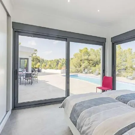 Deluxe Perseu Holiday home *