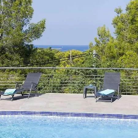 Deluxe Perseu Denia